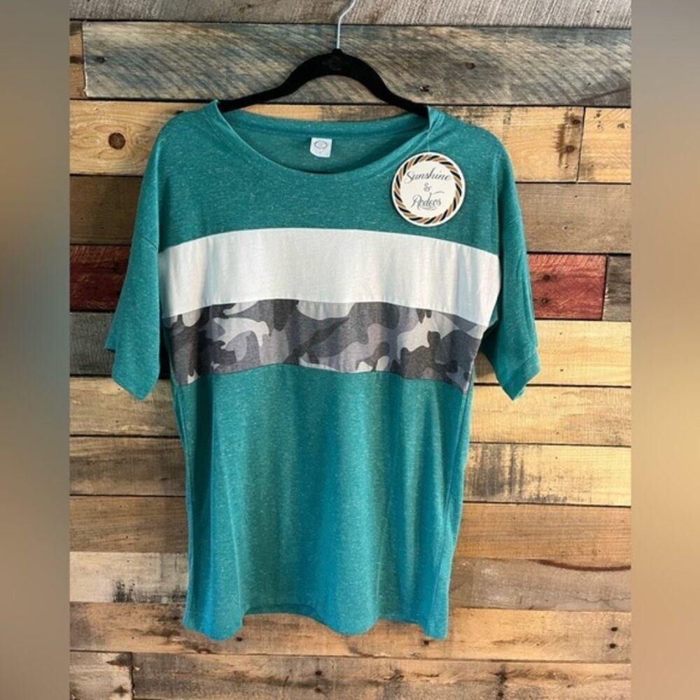 Sunshine & Rodeos Turquoise Camo Stripe Top Size Small‎